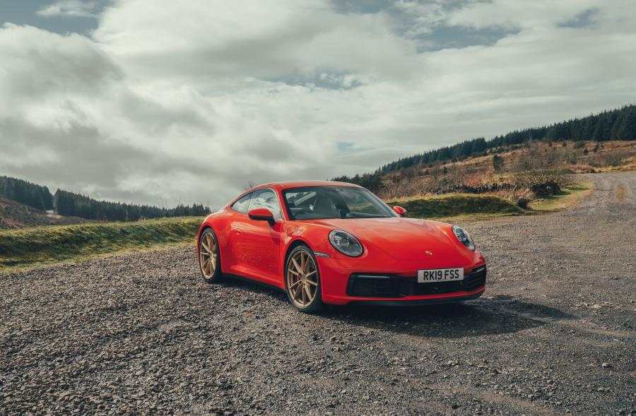  Porsche 911 Carrera S (992) 2019 года  (UK) (фото 1 из 29)
